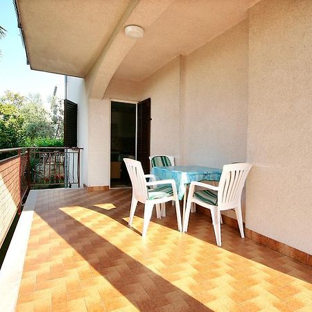 Apartment Ines Porec Exterior photo
