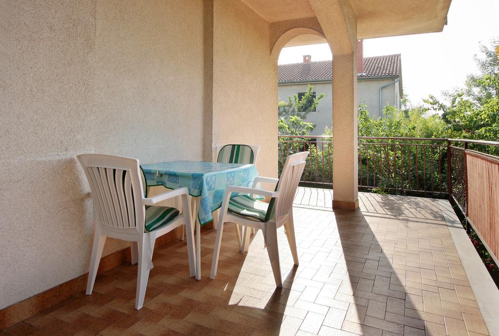 Apartment Ines Porec Exterior photo