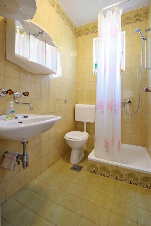 Apartment Ines Porec Exterior photo